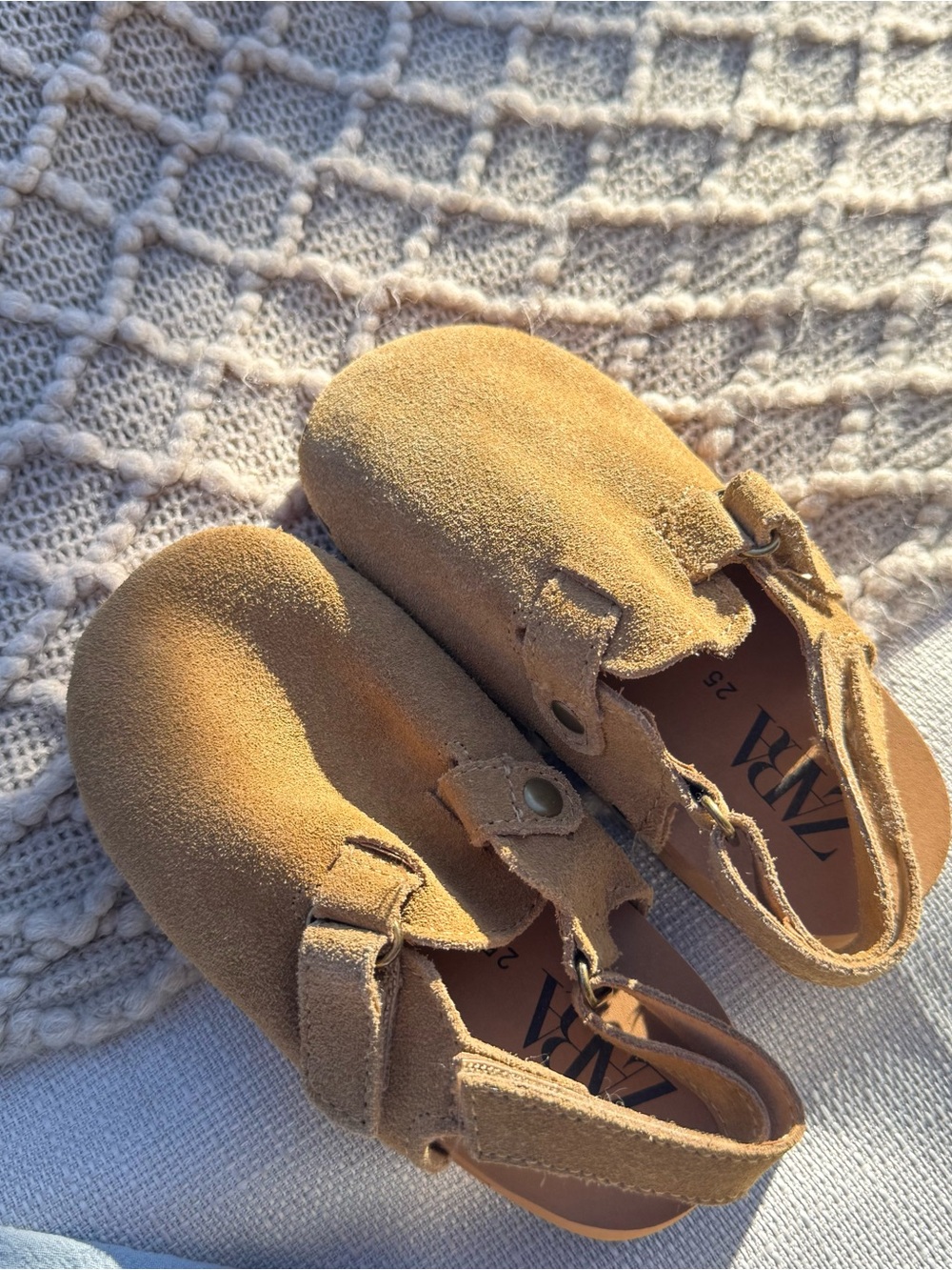 Zara Kids Tan Girls EU 25 Taupe Suede Leather Slip On Strap Clog Mule
